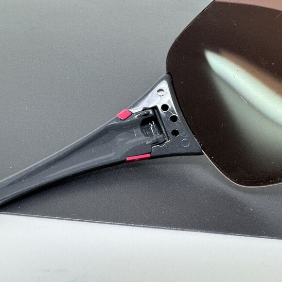 Oakley Miss Conduct Squared Sunglasses OO9141-19 Polished Carbon Rare No Lens main image 8
